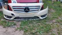 Zderzak przedni kompletny Mercedes w246 B Klasa 2015 rok
