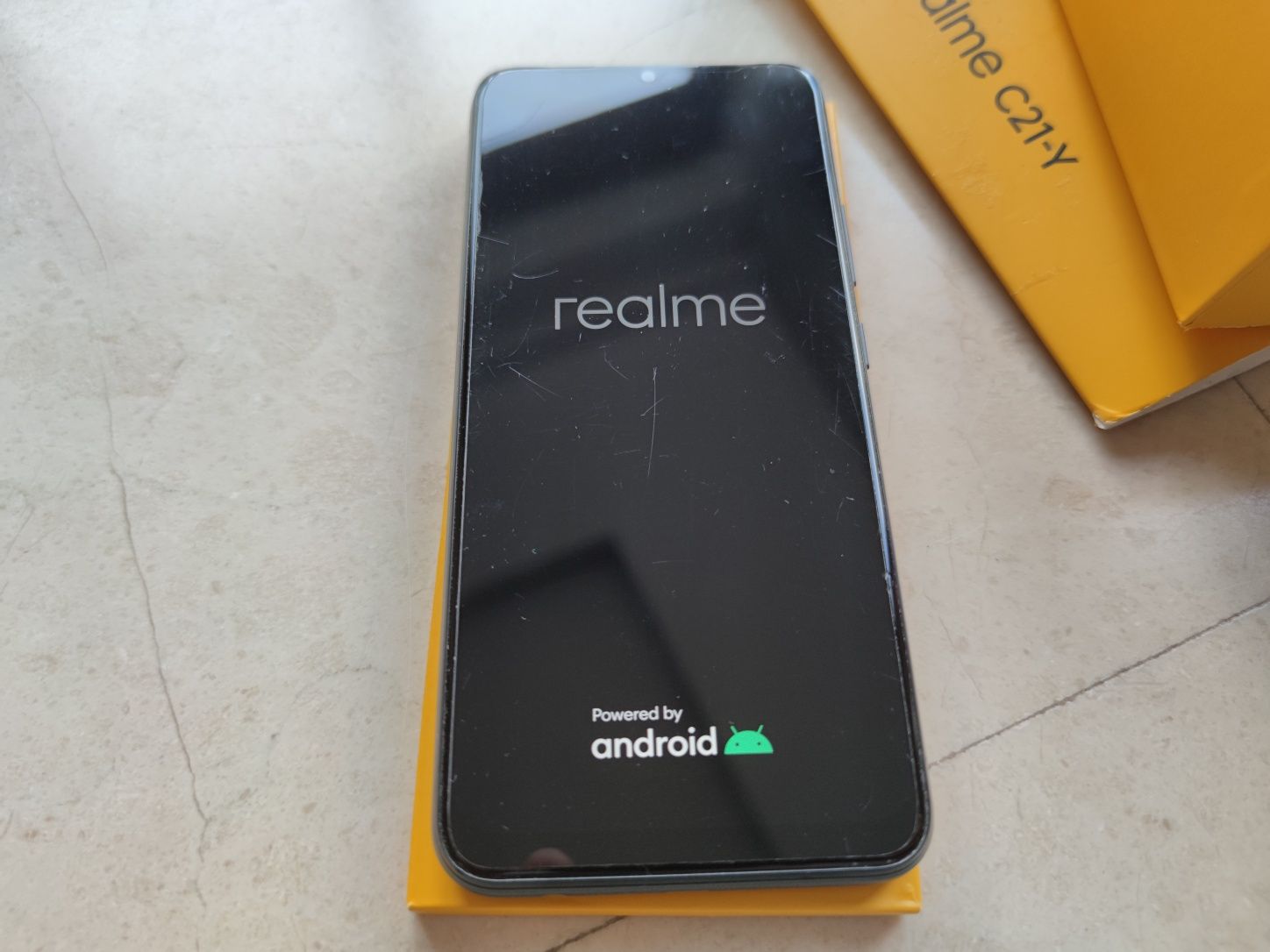 Realme C21-Y jak nowy