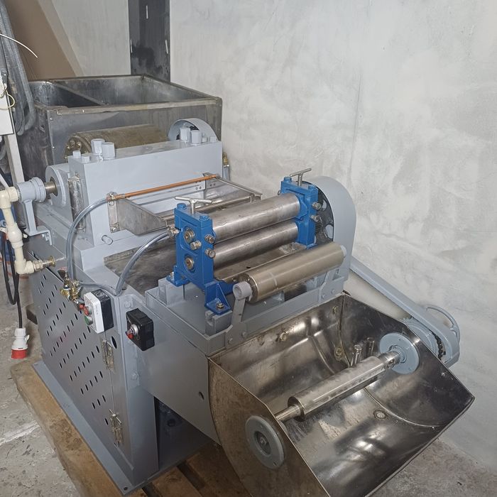 Linia do węzy pszczelej , wosku pszczelego