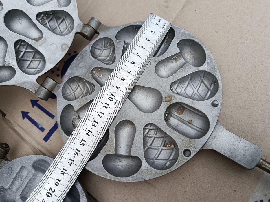 Техника для кухни советская вафельница  форма для печенья коржи СССР