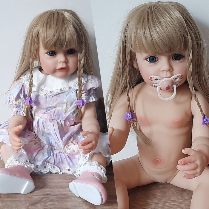 Реалистичная кукла реборн 55см.Очень мягкий немецкий силикон