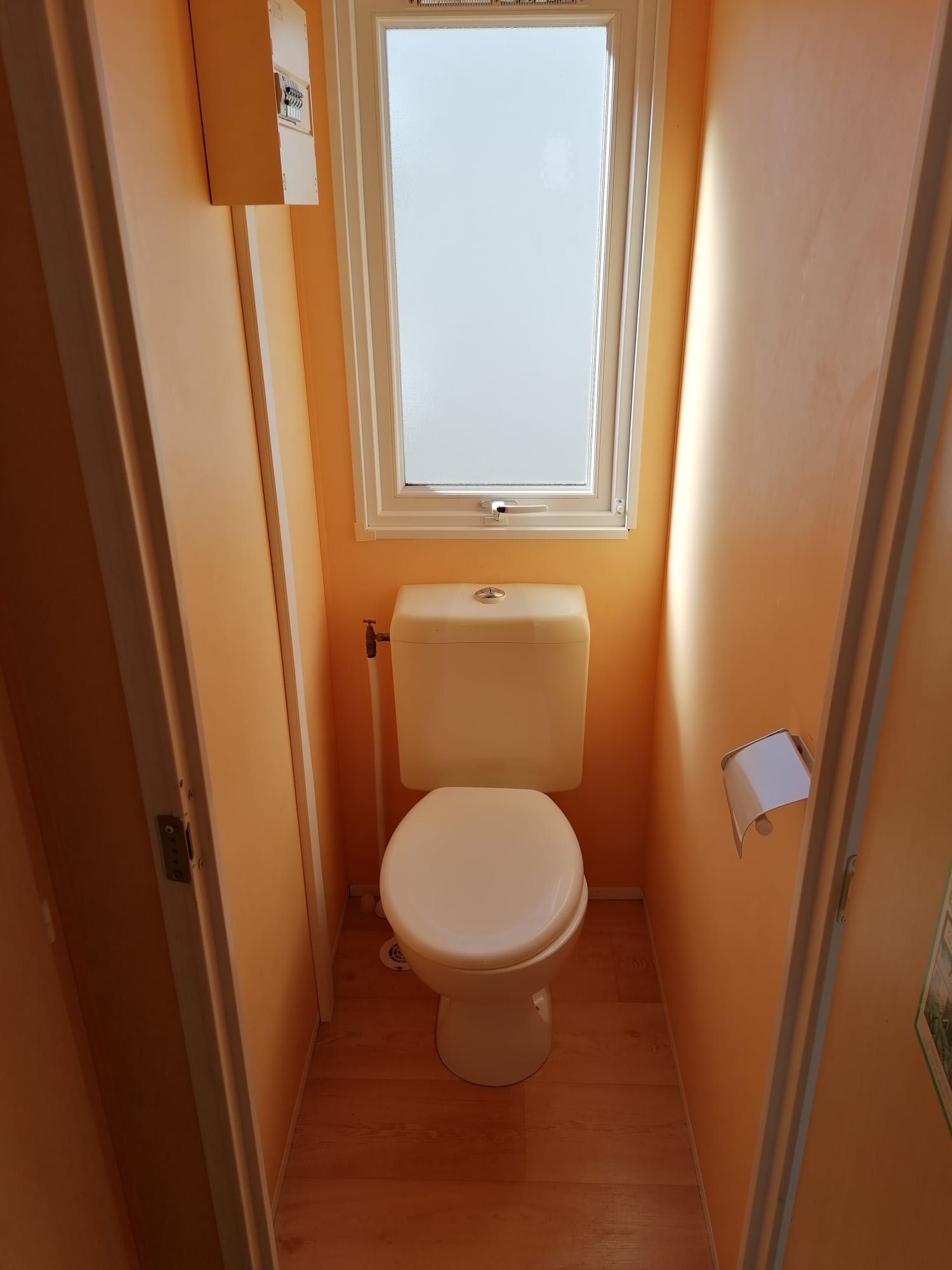 * MOBILE HOME IRM SUPER TITANIA DE 8X4 METROS EM SANTAREM.