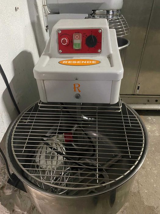 Amassadeira Resende 60lt trifásica