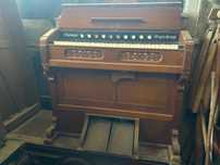 Piano / órgão antigo para venda, em madeira