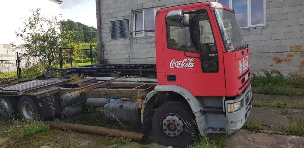 IVECO Euro Cargo  rama pod zabudowe , niski przebieg , oś podnoszona