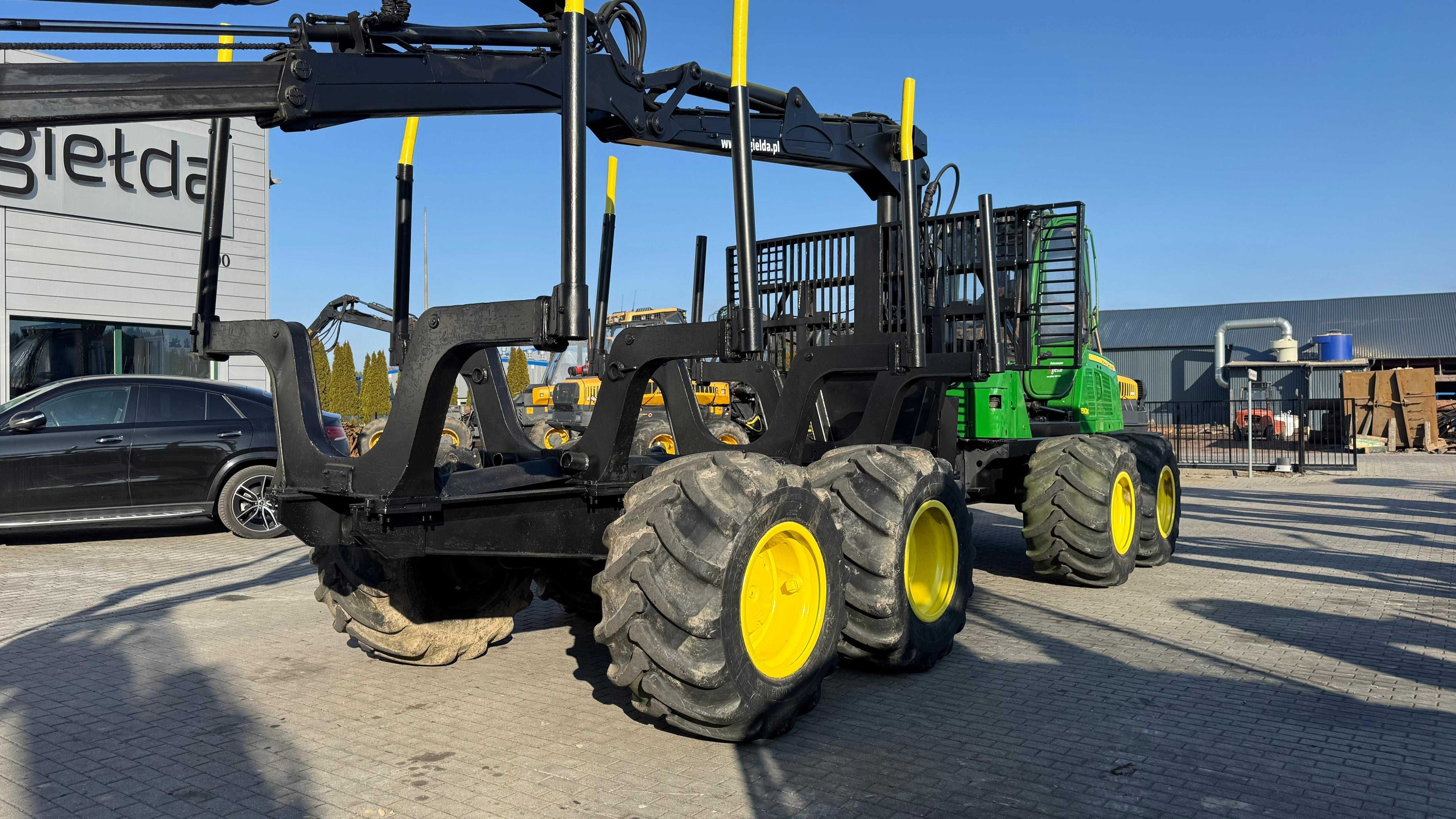 Forwarder John Deere 1510E VLS rok 2011