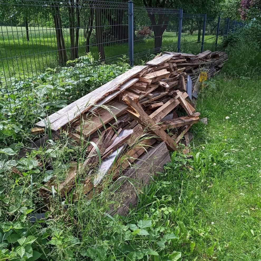 Oddam drewno po rozbiórce tarasu