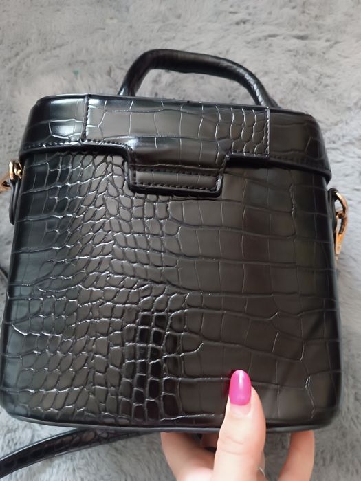 Жіноча сумка циліндр