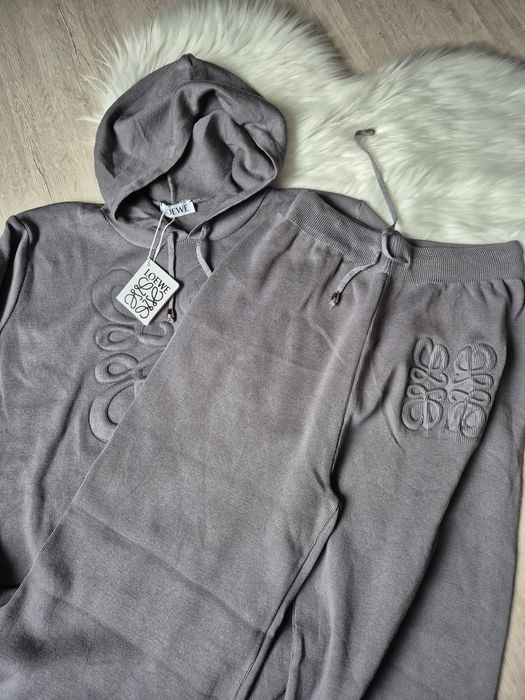 Костюм Loewe в'язаний сірий, беж