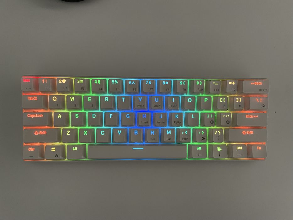Teclado Royal Kludge RK61