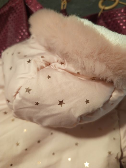 Комбинезон зимний в подарок шапка