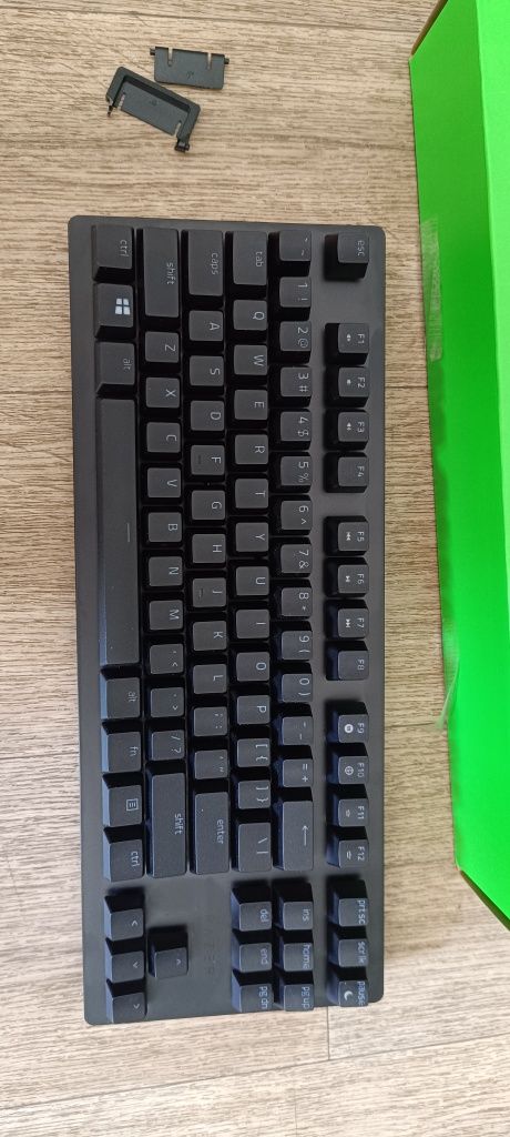 Ігрова клавіатура RAZER Huntsman V2 TKL