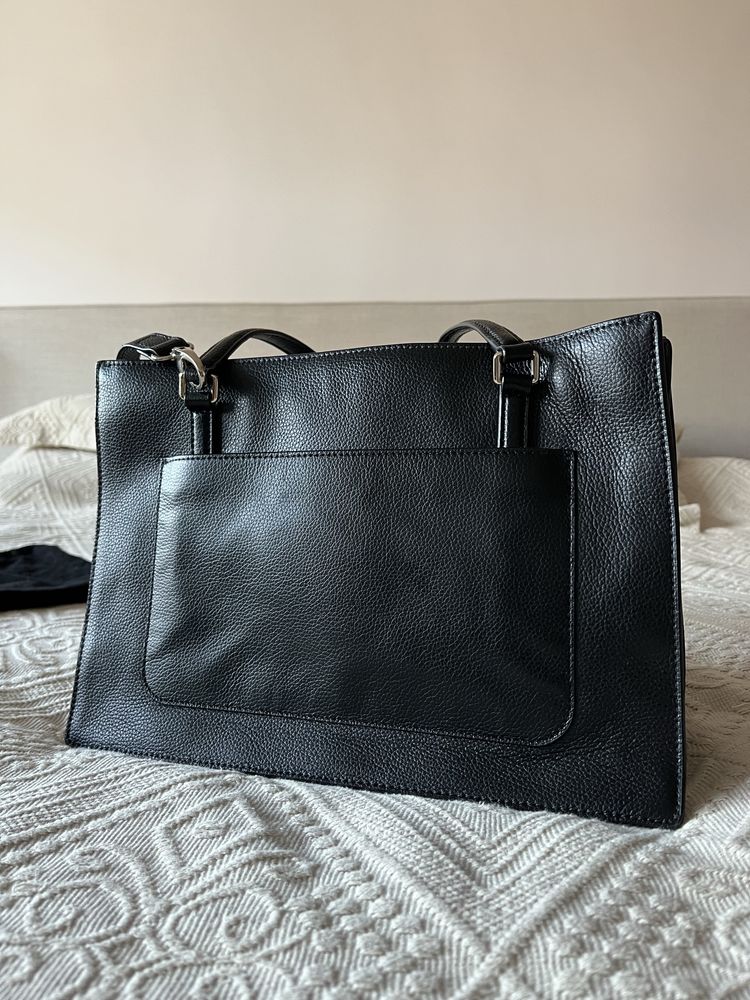 Czarna torebka shopper DKNY skóra
