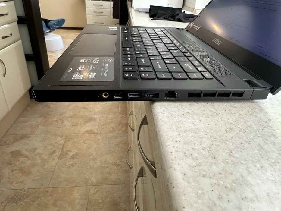 MSI GS66 Stealth ноутбук ігровий
