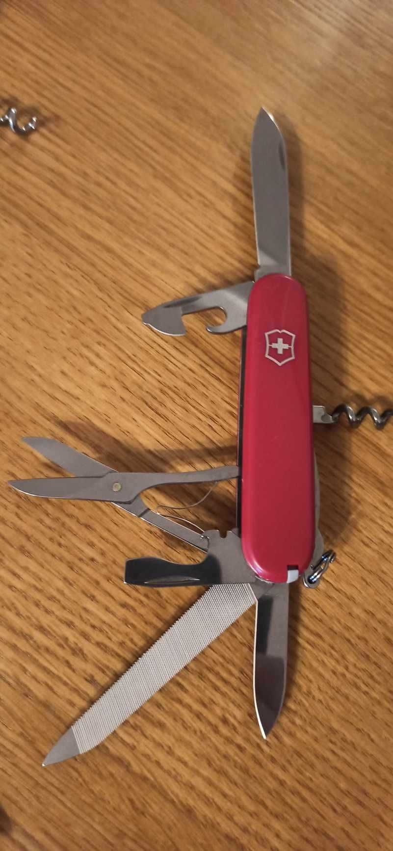 Scyzoryk szwajcarski Victorinox Mountaineer