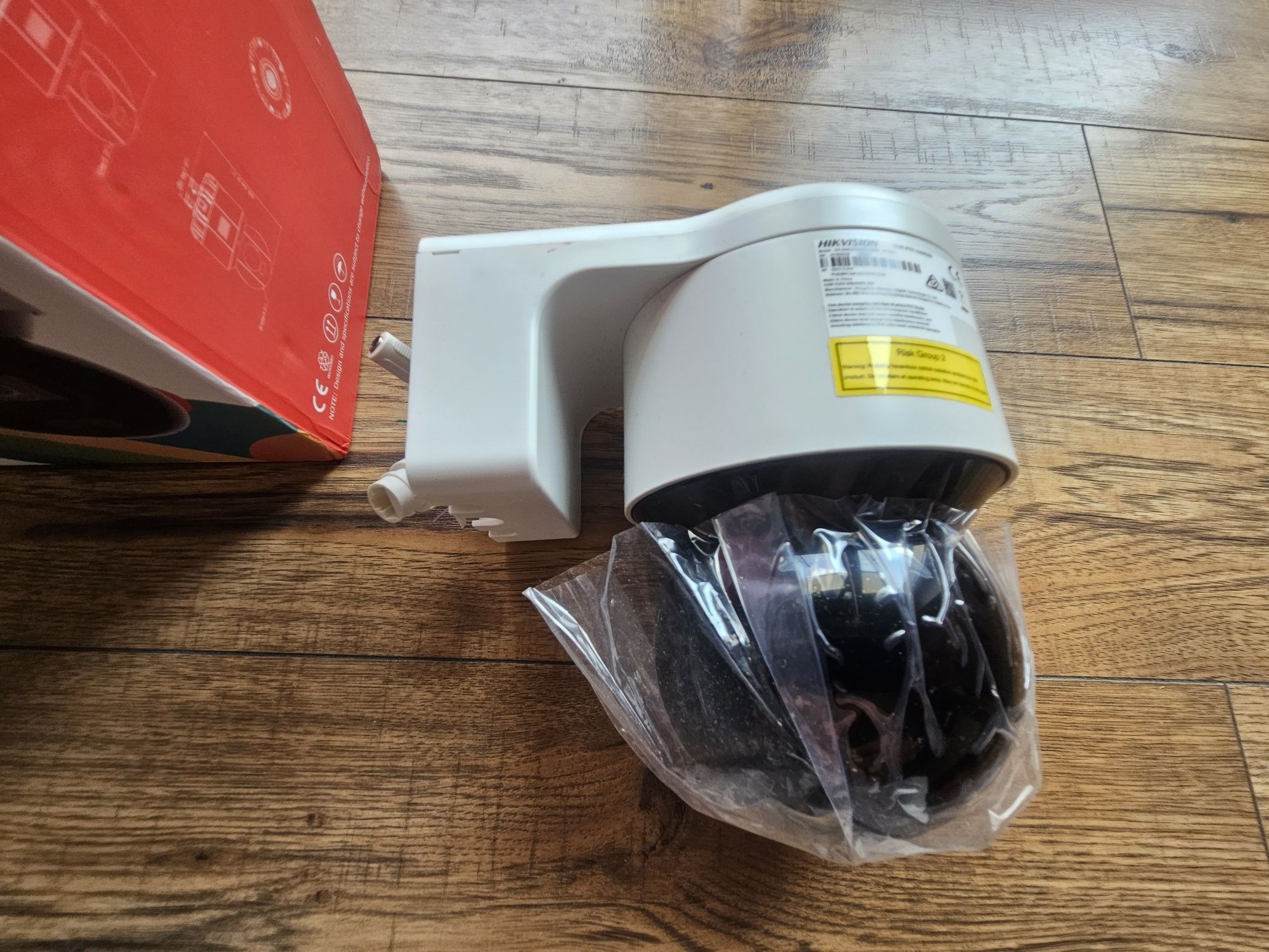 Kamera IP Hikvision DS-2DE3A400BW-DE/W(F1)(S5) 4MPx ColorVu PoE WiFi