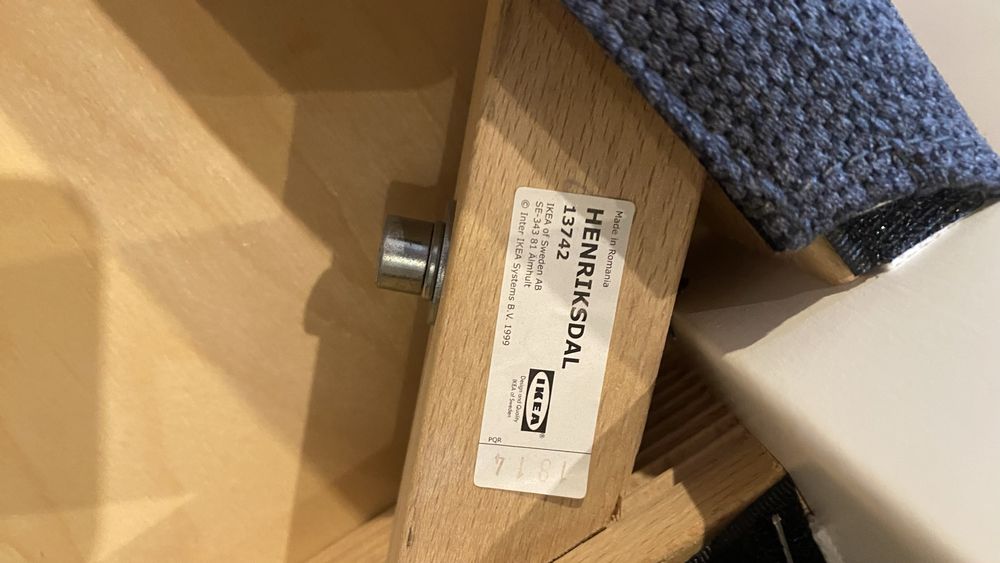 Mesa mais 4 cadeiras  ikea