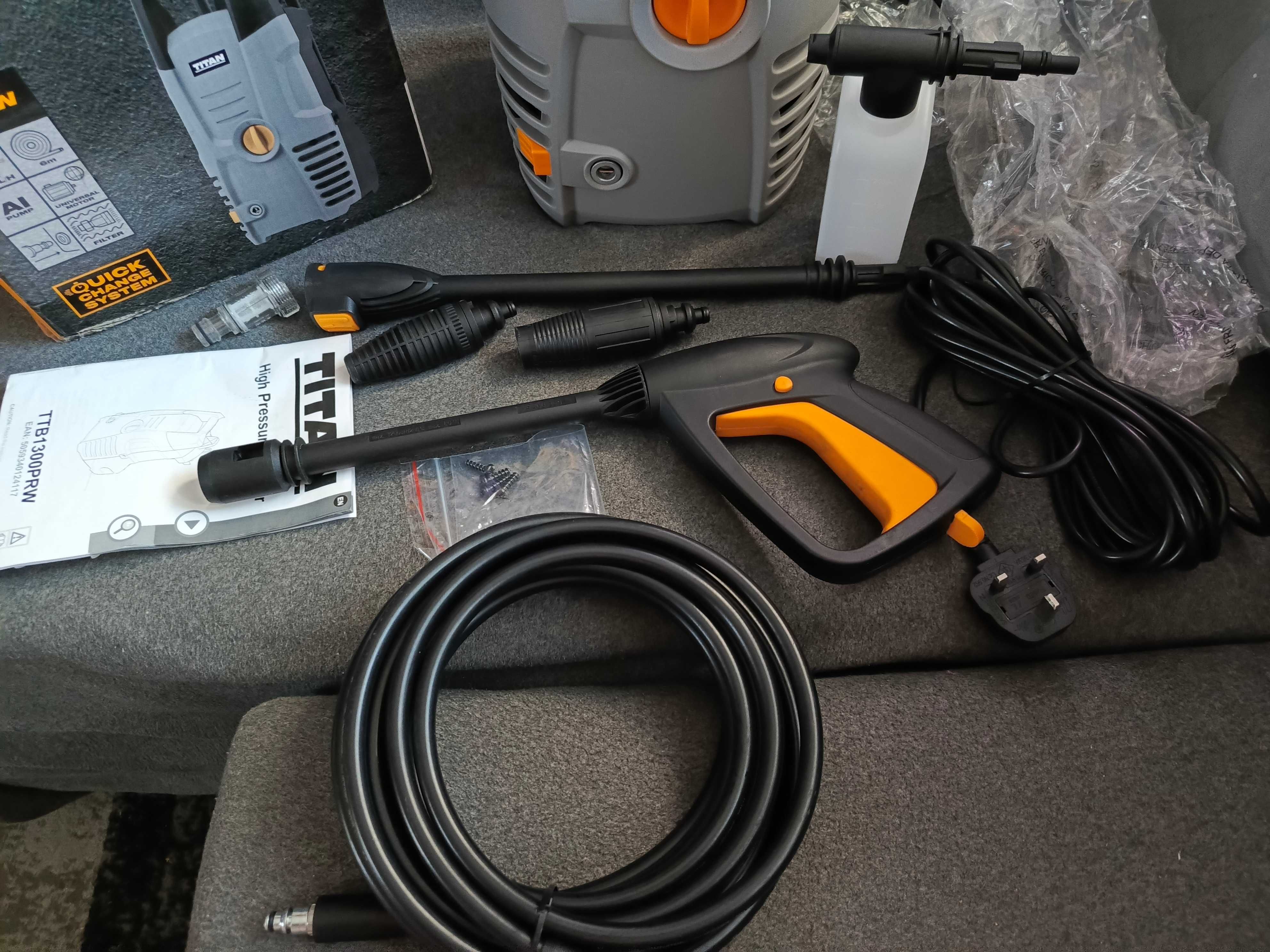 Nowa myjka ciśnieniowa TITAN TTB1300PRW 100 BAR 1300w mała mocna myjka