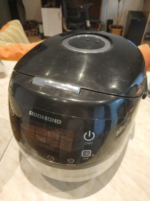 Мультиварка Redmond RMC M90