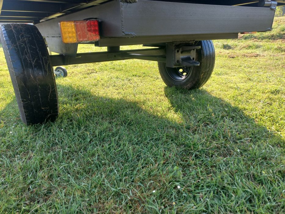 Прицеп для мінітрактора. Вантажопідйомність 2т.