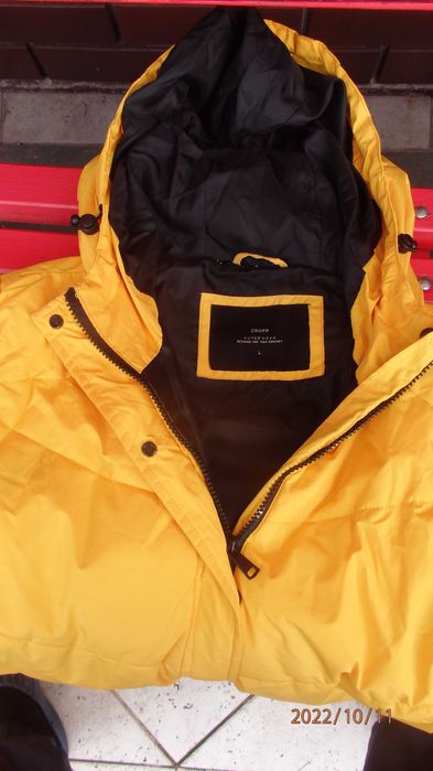 Kurtka zimowa damska - firmy Cropp -  rozmiar L