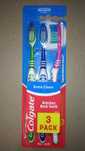 Зубные щётки Colgate 3 шт. и Oral-B 1 шт.