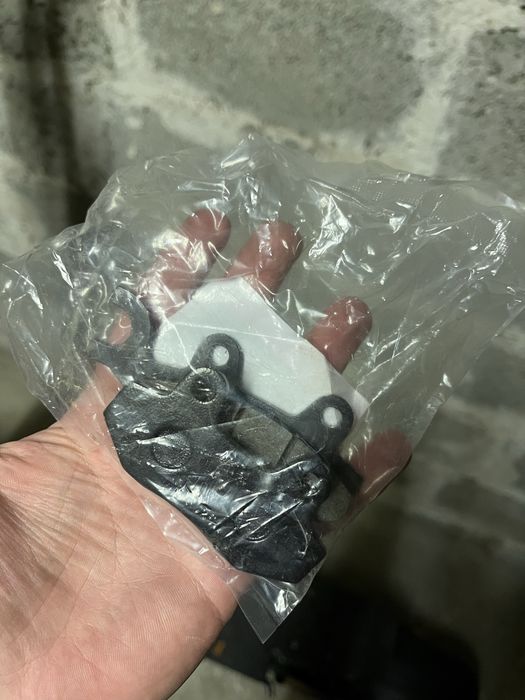 Тормозные колодки передние Loncin lx250 - lx300