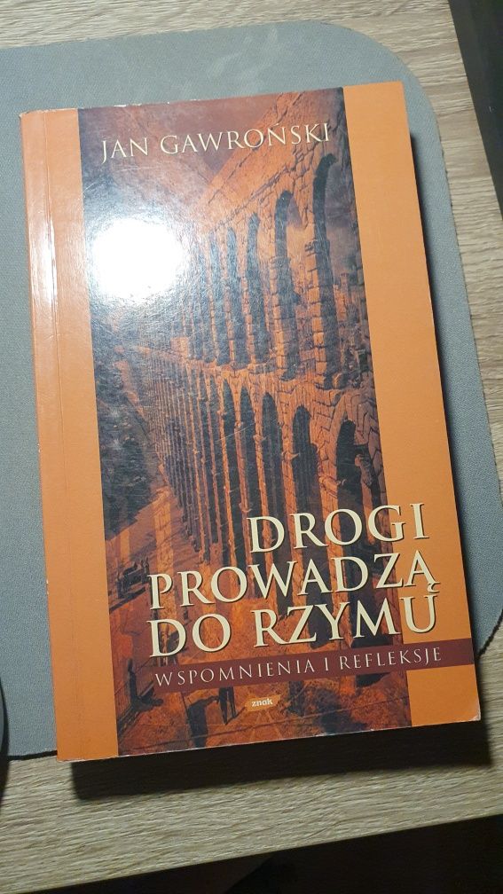 Drogi prowadzą do Rzymu - Gawroński