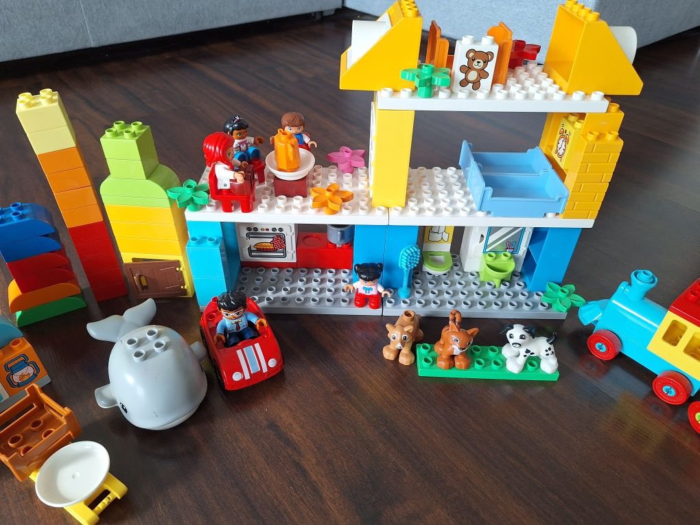 Lego duplo Domek rodzinny, arktyka, ciuchcia