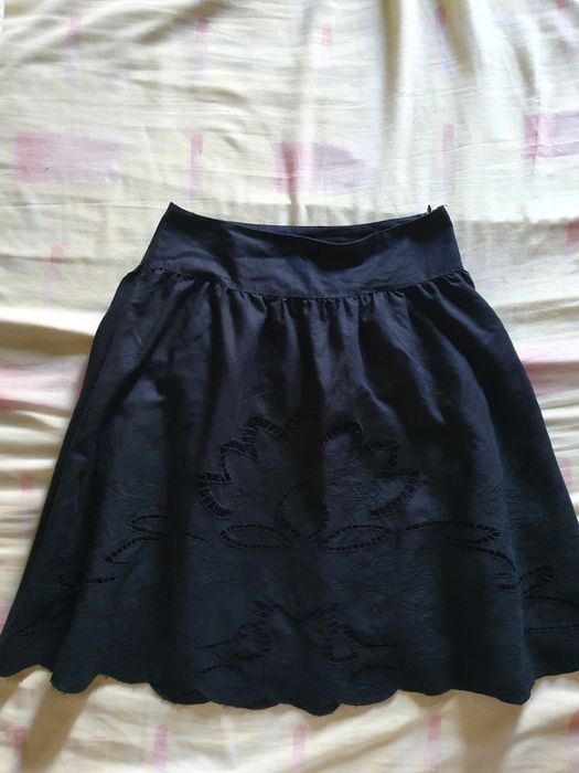 Adornos Egípcios e Saia Bordada