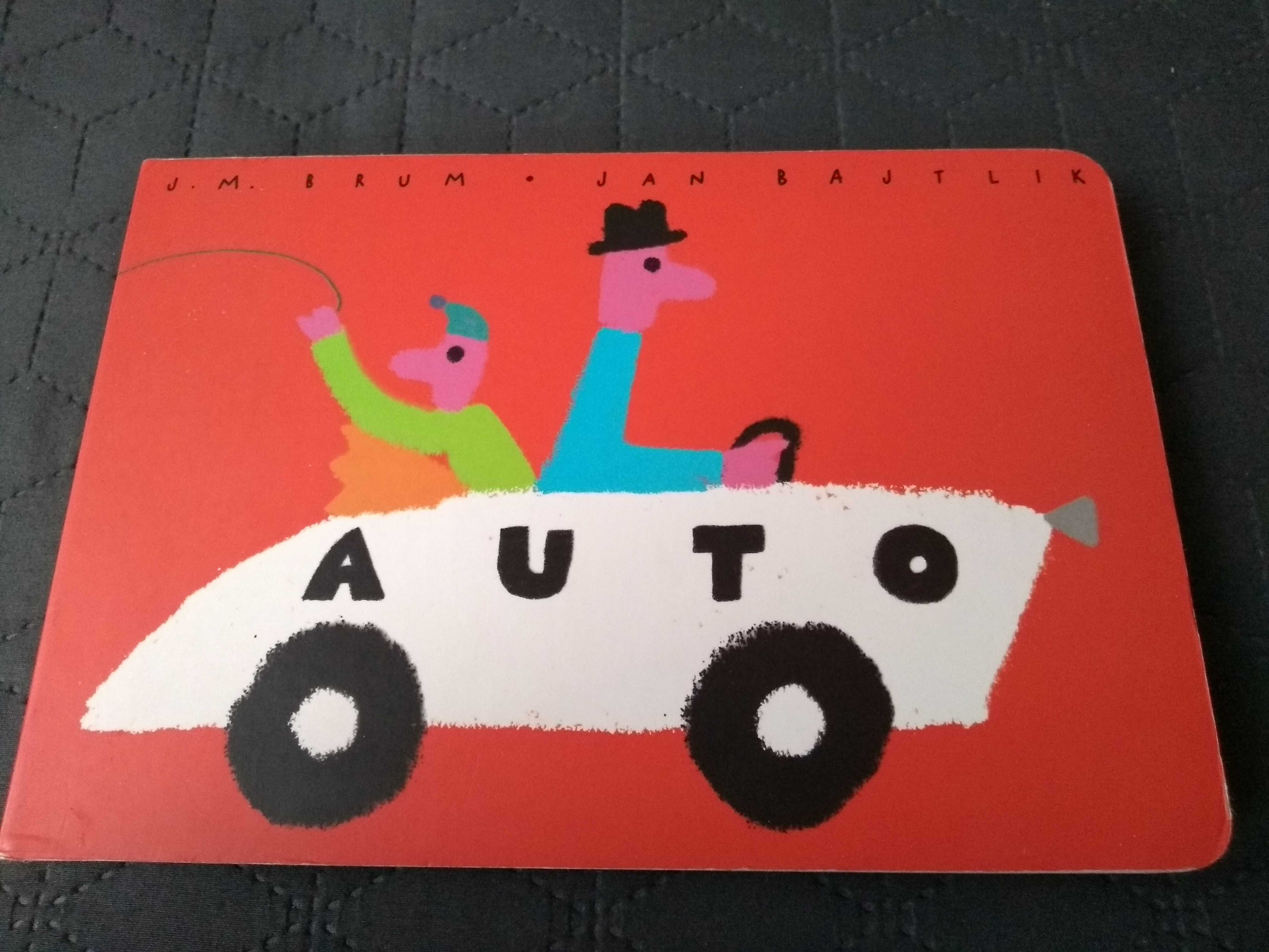 Auto, J.M. Brum, Jan Bajtlik, sztywne kartki