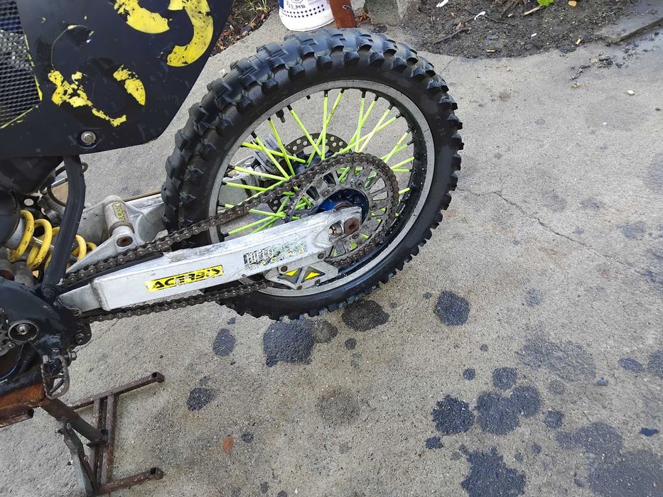 suzuki rm 125 com eletronica queimada levou pistao a 2 depositos