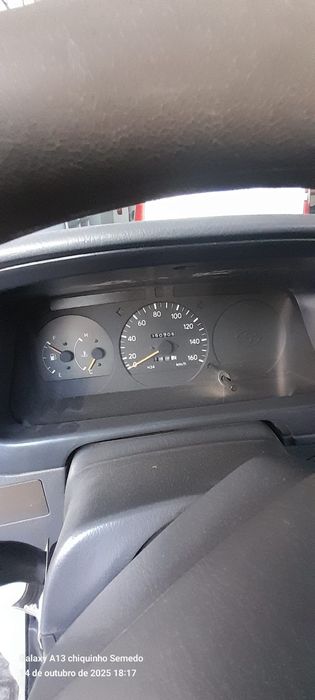 Toyota hiace bem conservado