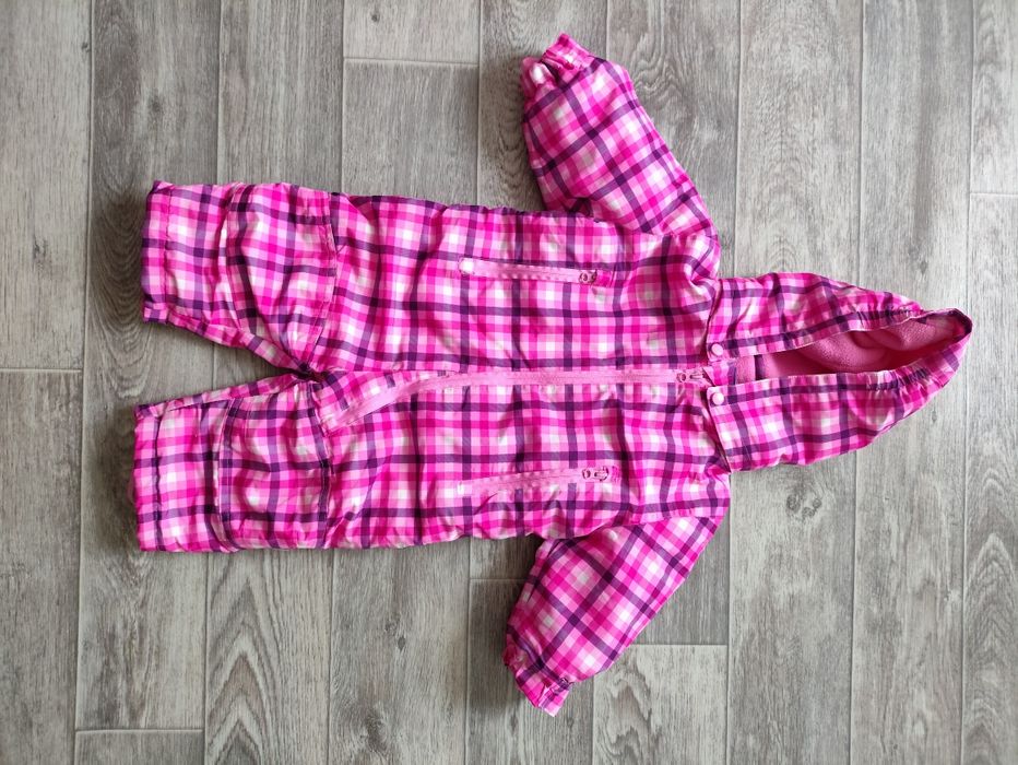 Демісезонний комбінезон з відкритими ніжками 68 розмір