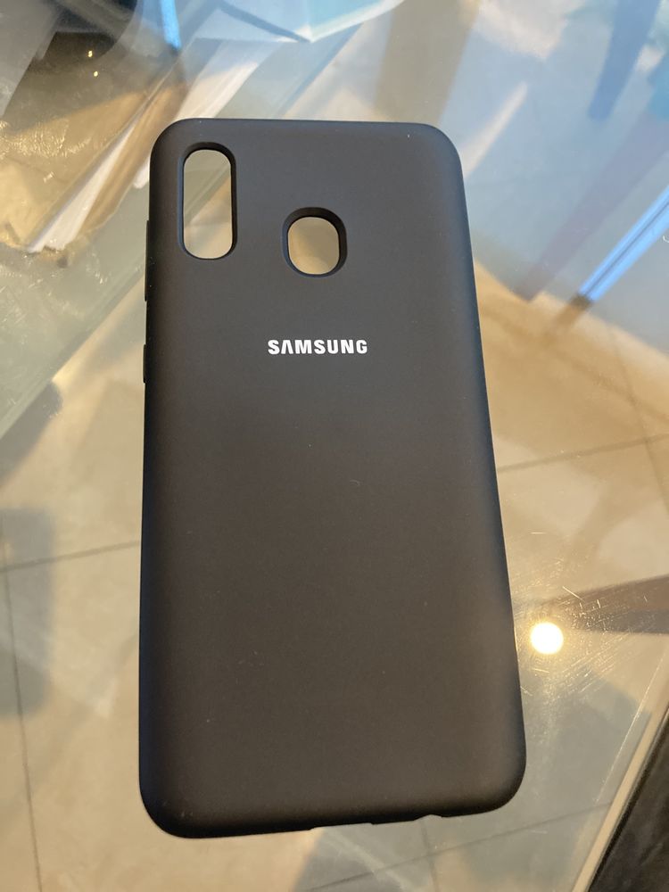 Capa original Samsung A 30 e  A 20.