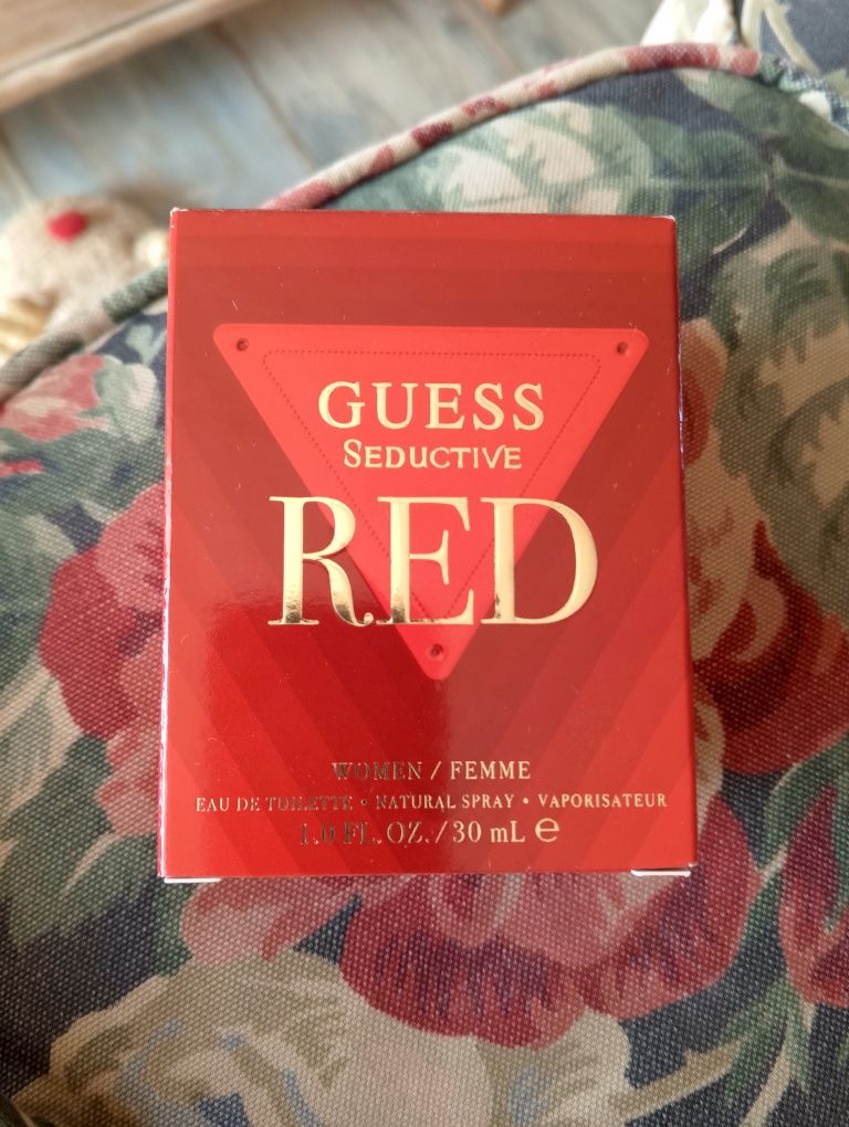 Perfum ,woda toaletowa Guess Red  30 ml