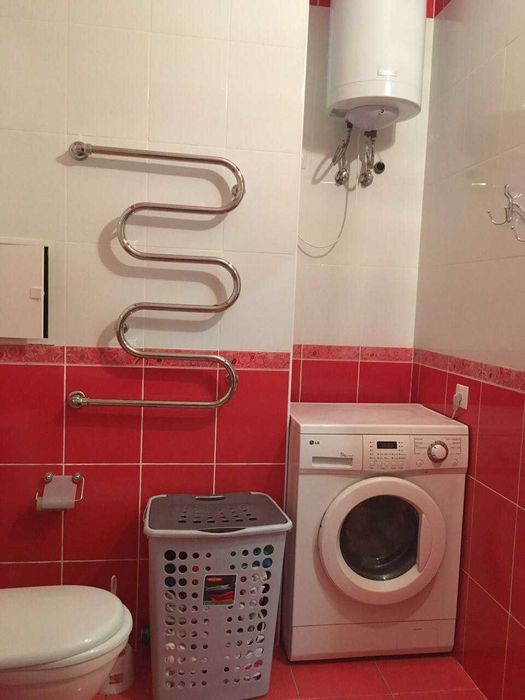 Юлії Здановської 50/2. 1К 54м2