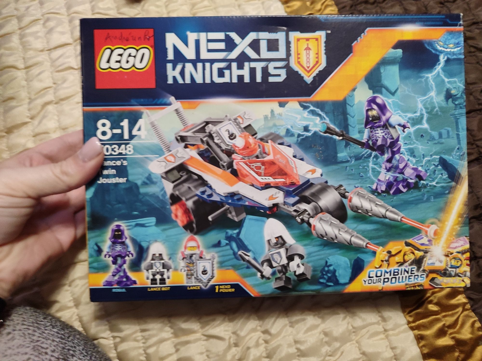 Vendo Lego Nexo Knights lacrado