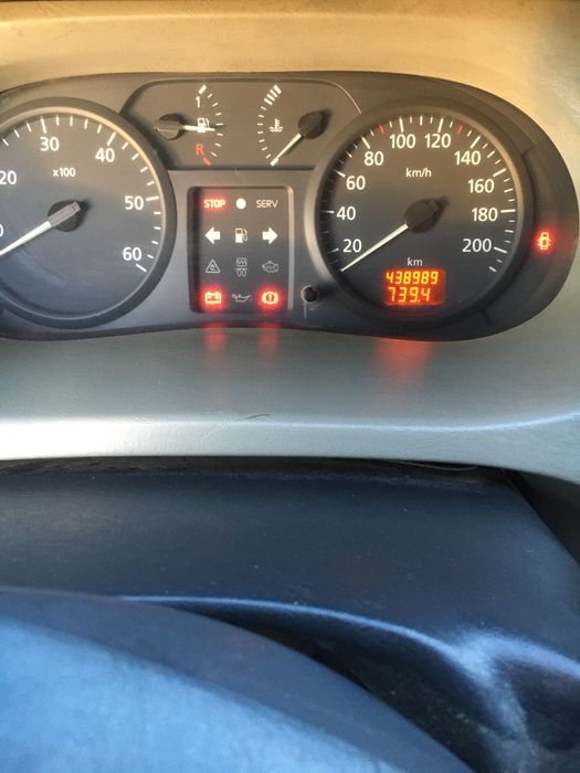 Продаєця трафічела