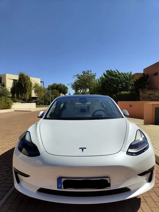 Tesla Model 3 Standard Range Plus RWD