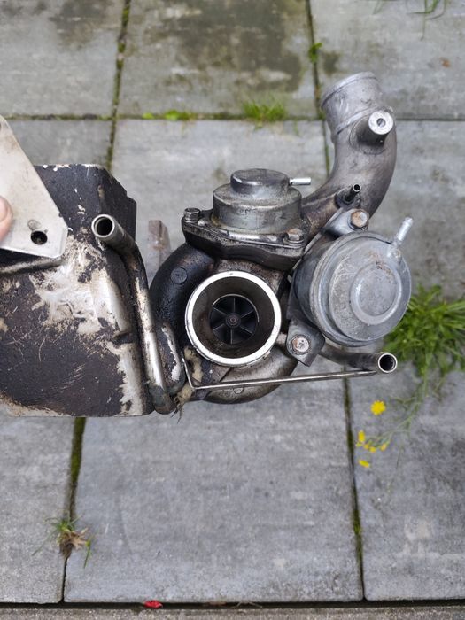 Turbosprężarka 2.0T renault