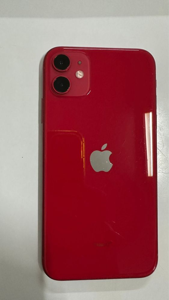 iPhone 11 / 128GB com 1 ano de garantia