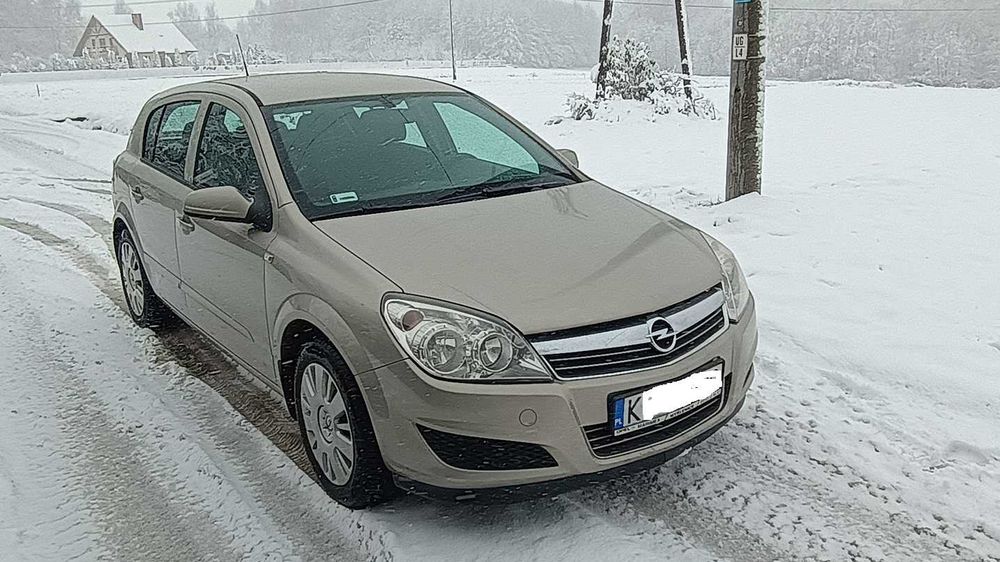 Opel Astra H 1.6 Benzyna 115 km,Salon Polska