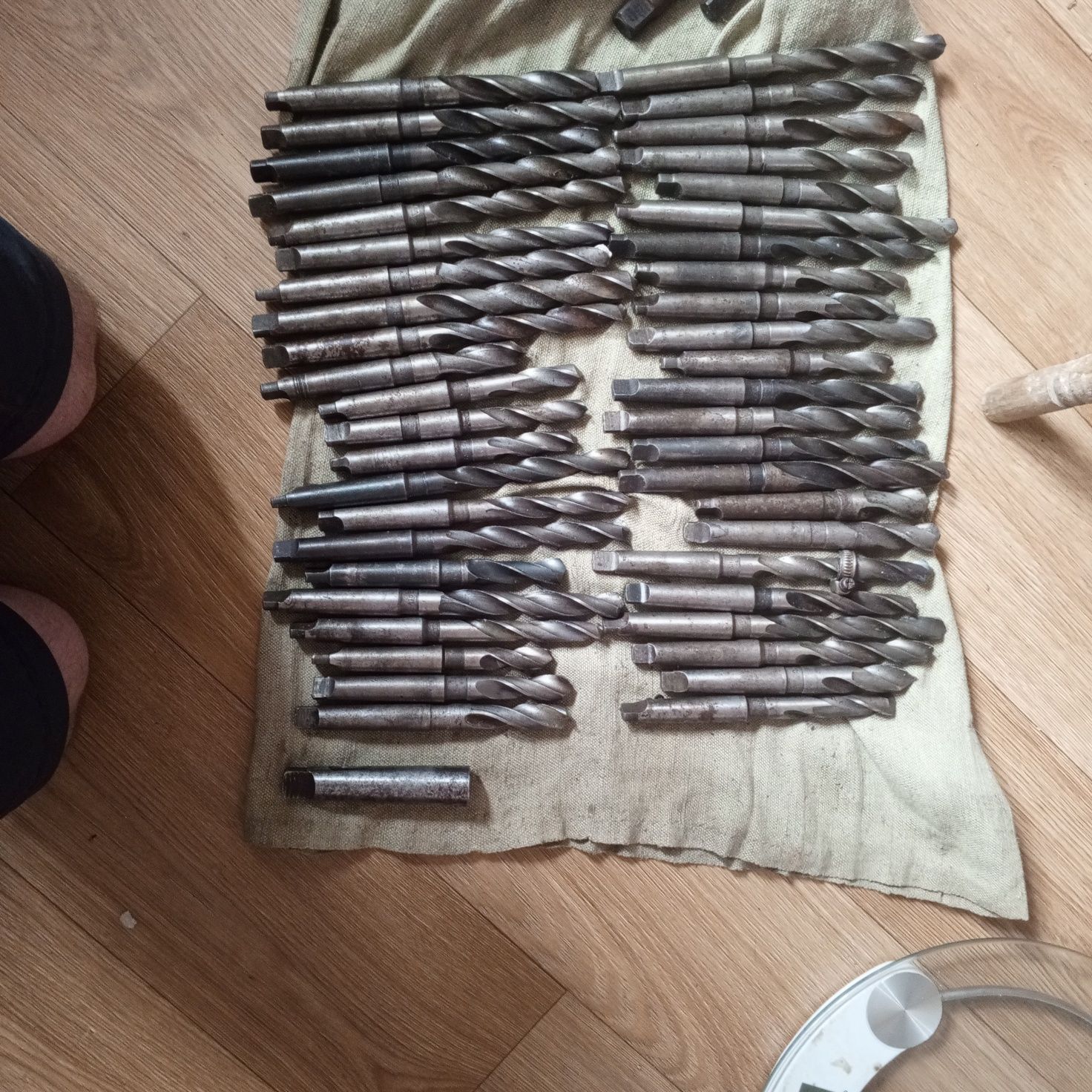 Продам свердла  r6 m5