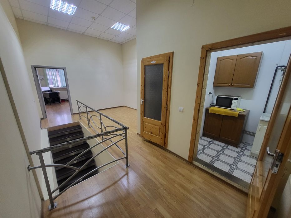 Здається в оренду комерційне приміщення.