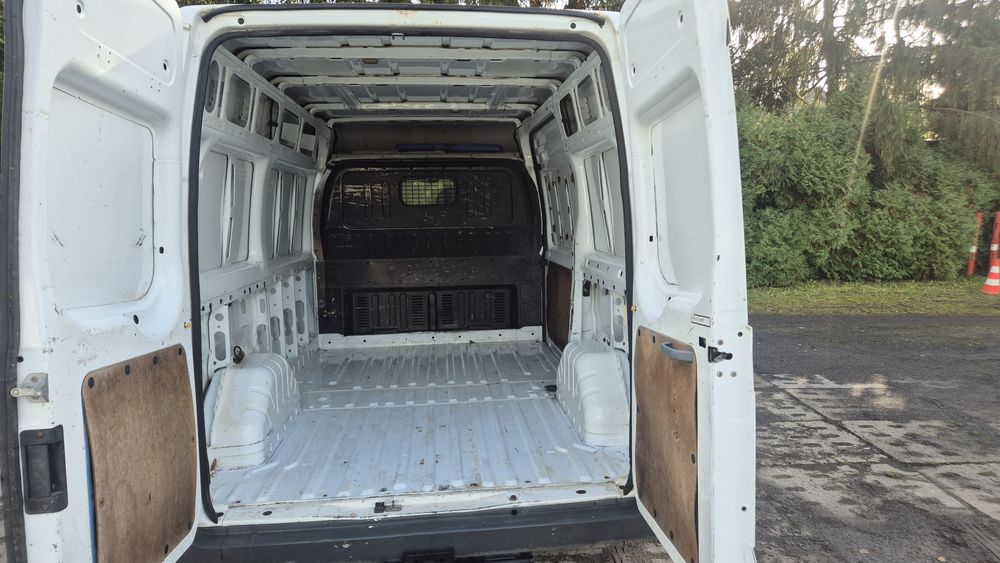 Ford Transit L2H2 r 2011 org przeb 133tys km