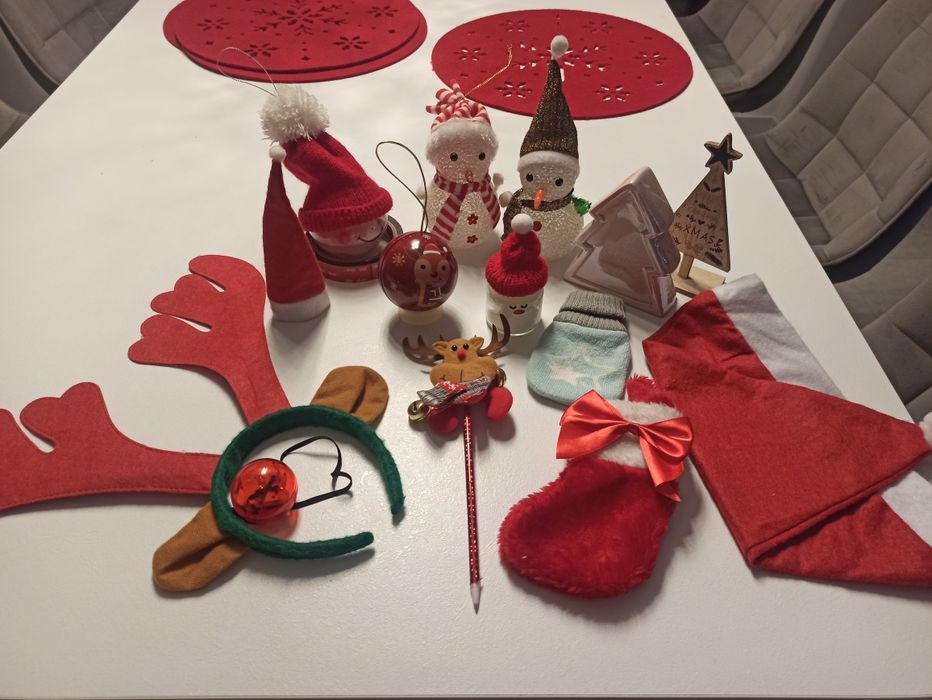 zestaw ozdób 14 szt choinkowych Boże Narodzenie Mikołaj