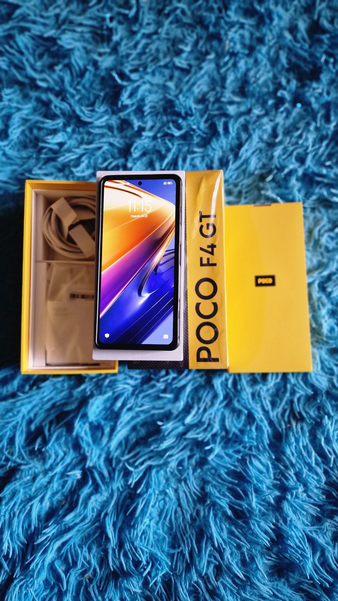 Poco f4 GT 8/128