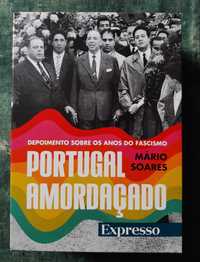 Portugal Amordaçado, de Mário Soares. 7 volumes com caixa.