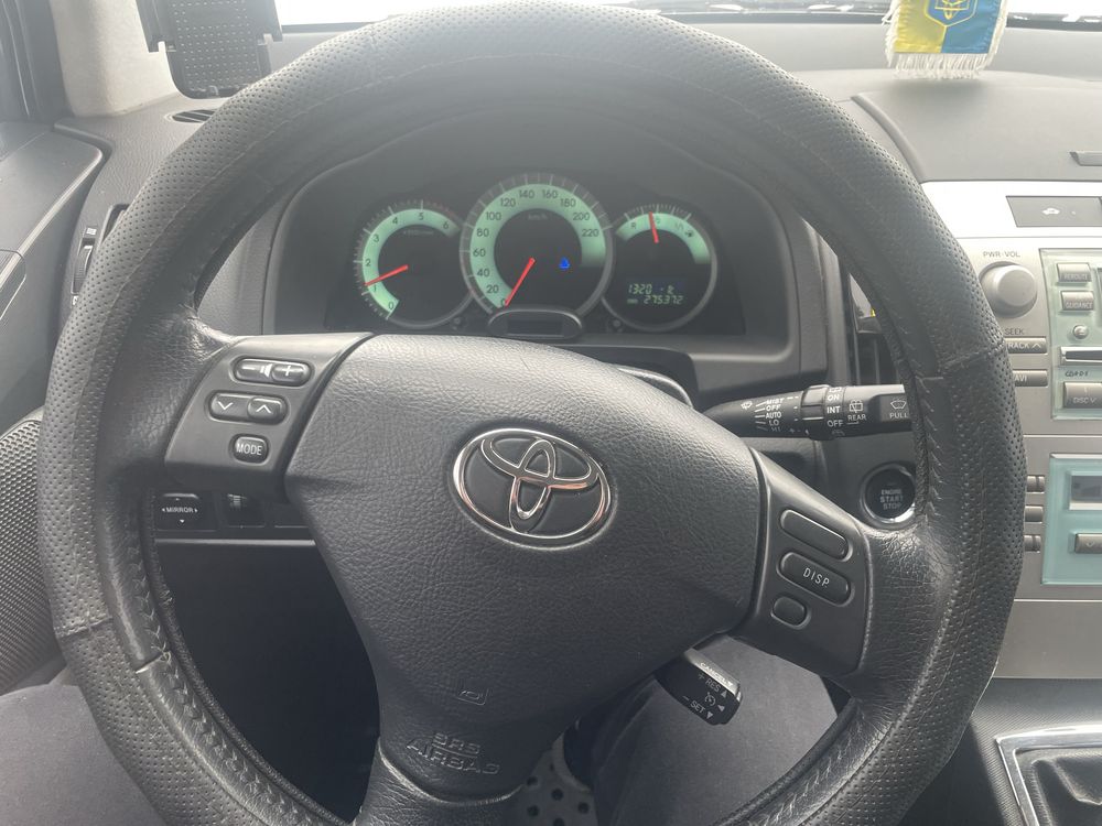 Toyota Corolla Verso 2.0 D4D